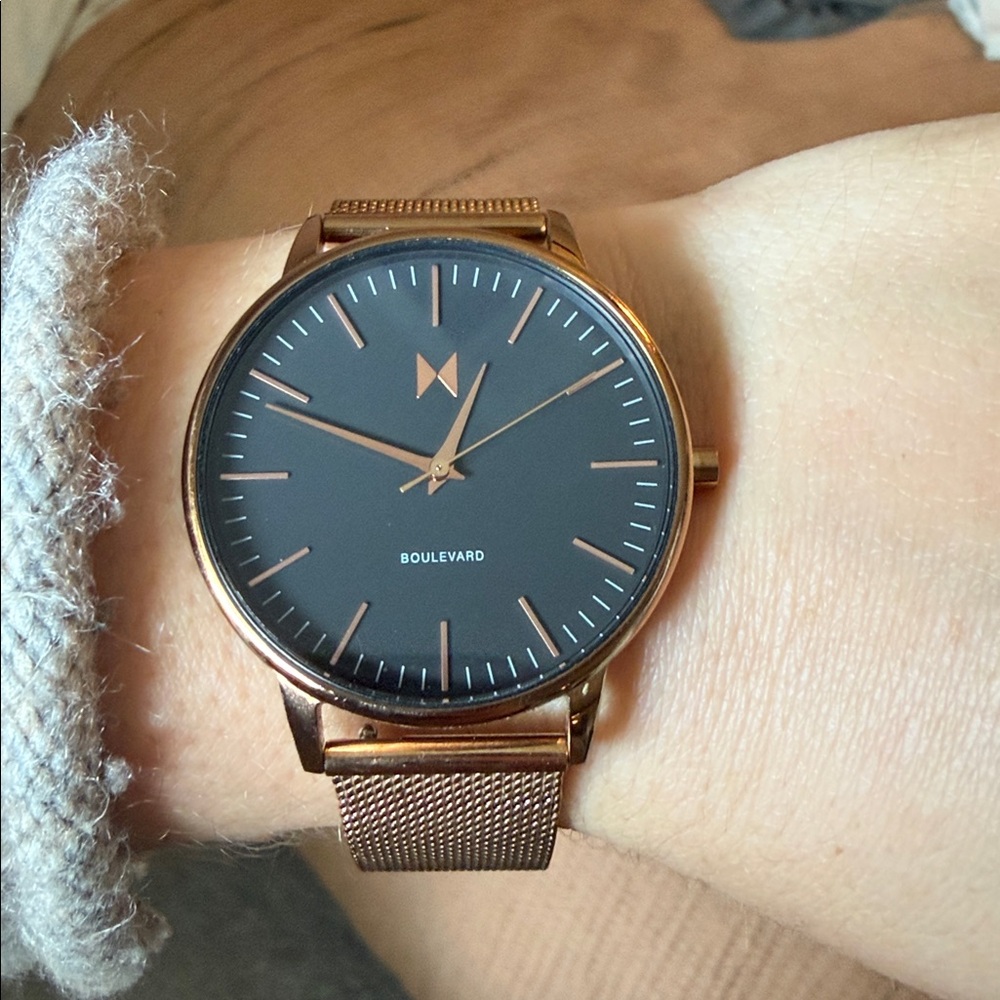 MVMT Women’s Boulevard Rose Gold Watch Gentle Use
